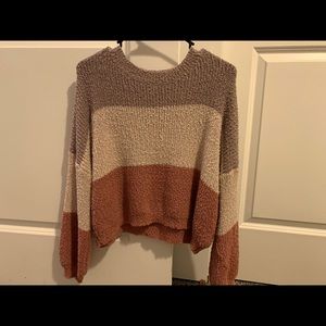Debut sweater. Size L